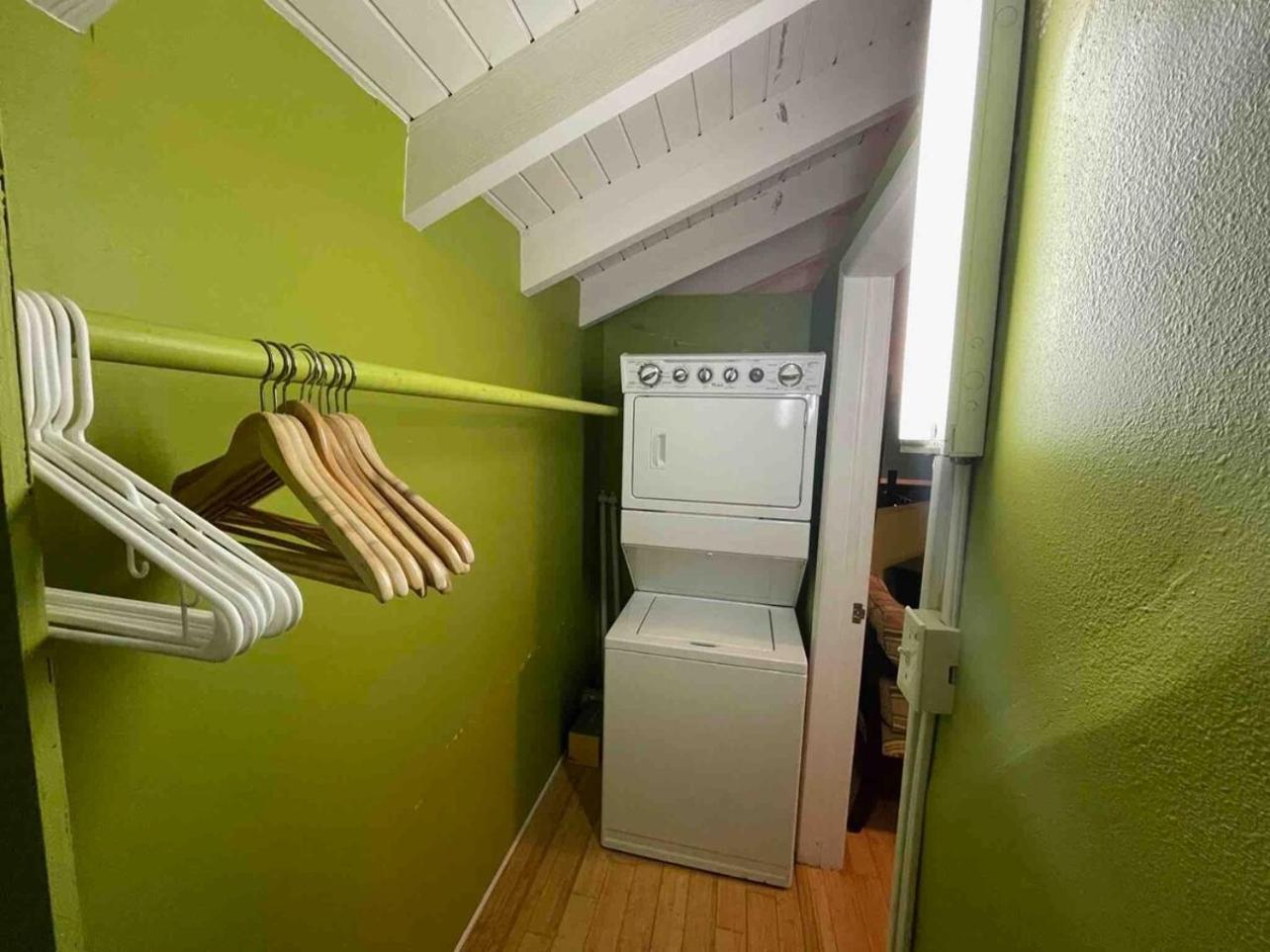 Villa Harbor View 2Bed 1Bath Loft In Downtown Red Hook! East End  Exterior foto